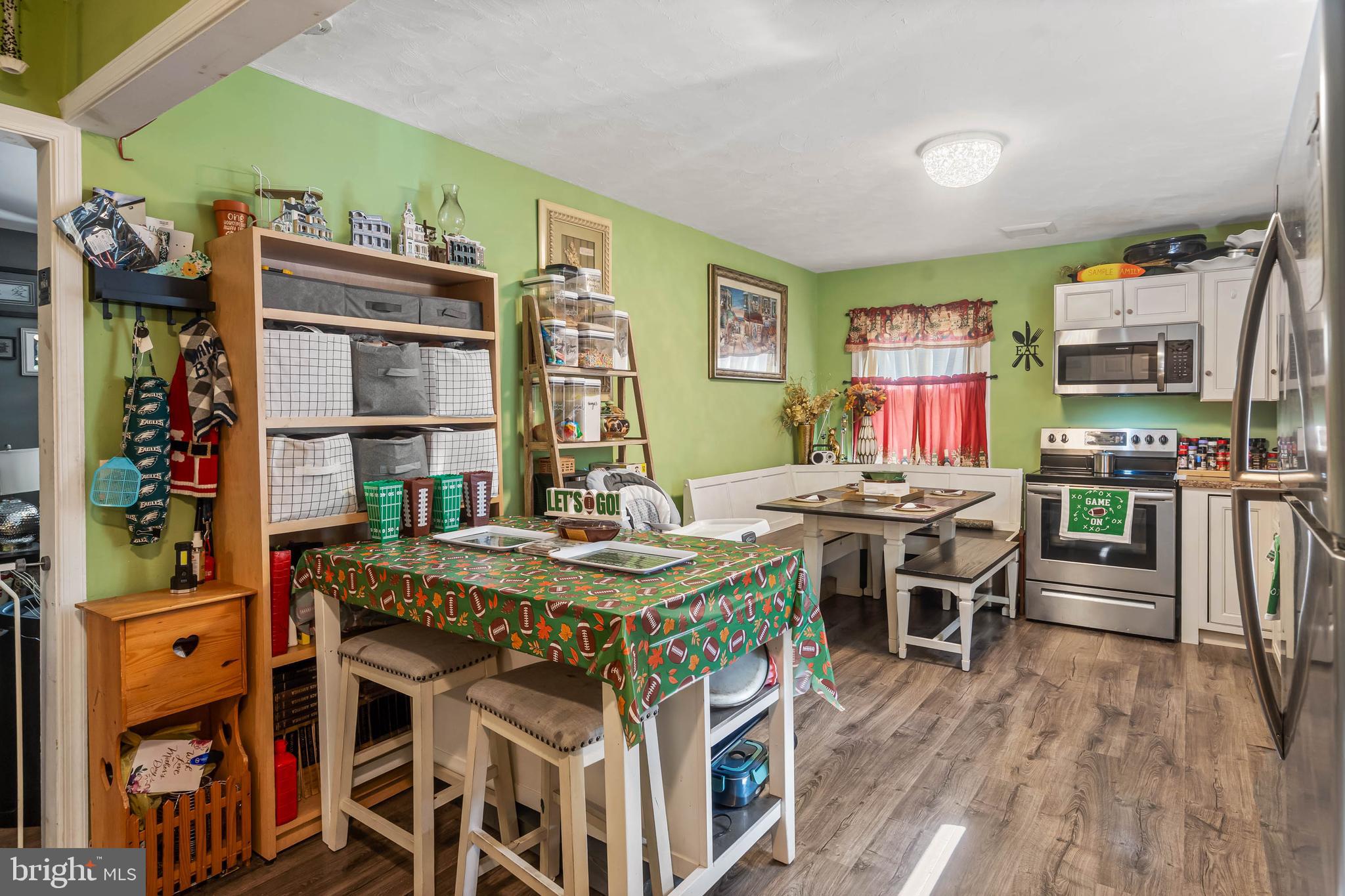 32197 Johnson Road Salisbury, MD 21804 - Photo 7 of 23 a view of a dining room with furniture and wooden floor