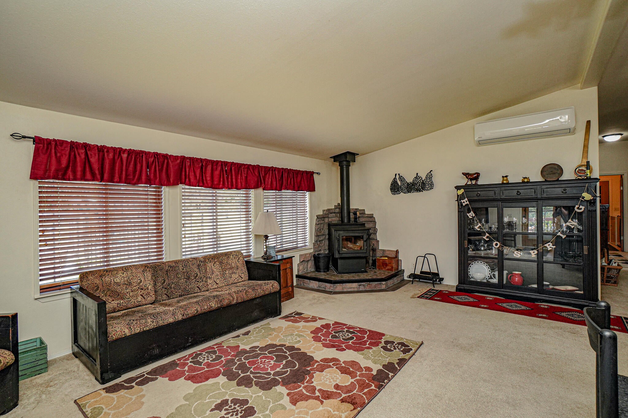 6297 Dodge Road White City, OR 97503 - Photo 14 of 45 DSC09215
