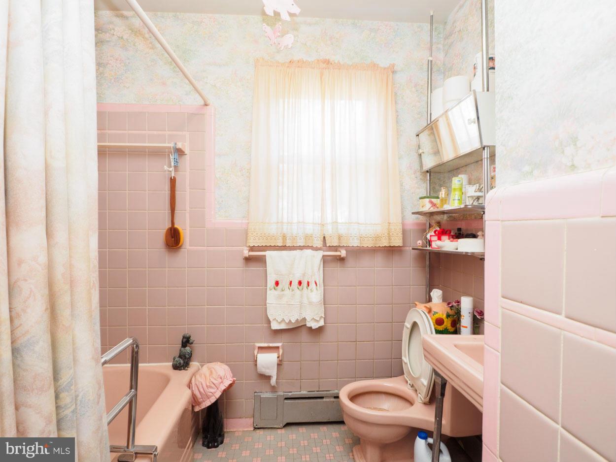715 Midland Road Silver Spring, MD 20904 - Photo 10 of 20 Bath