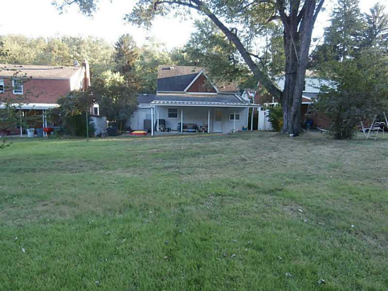 2510 Lytle Road Bethel Park, PA 15102 - Photo 17 of 18 Yard/Garden.