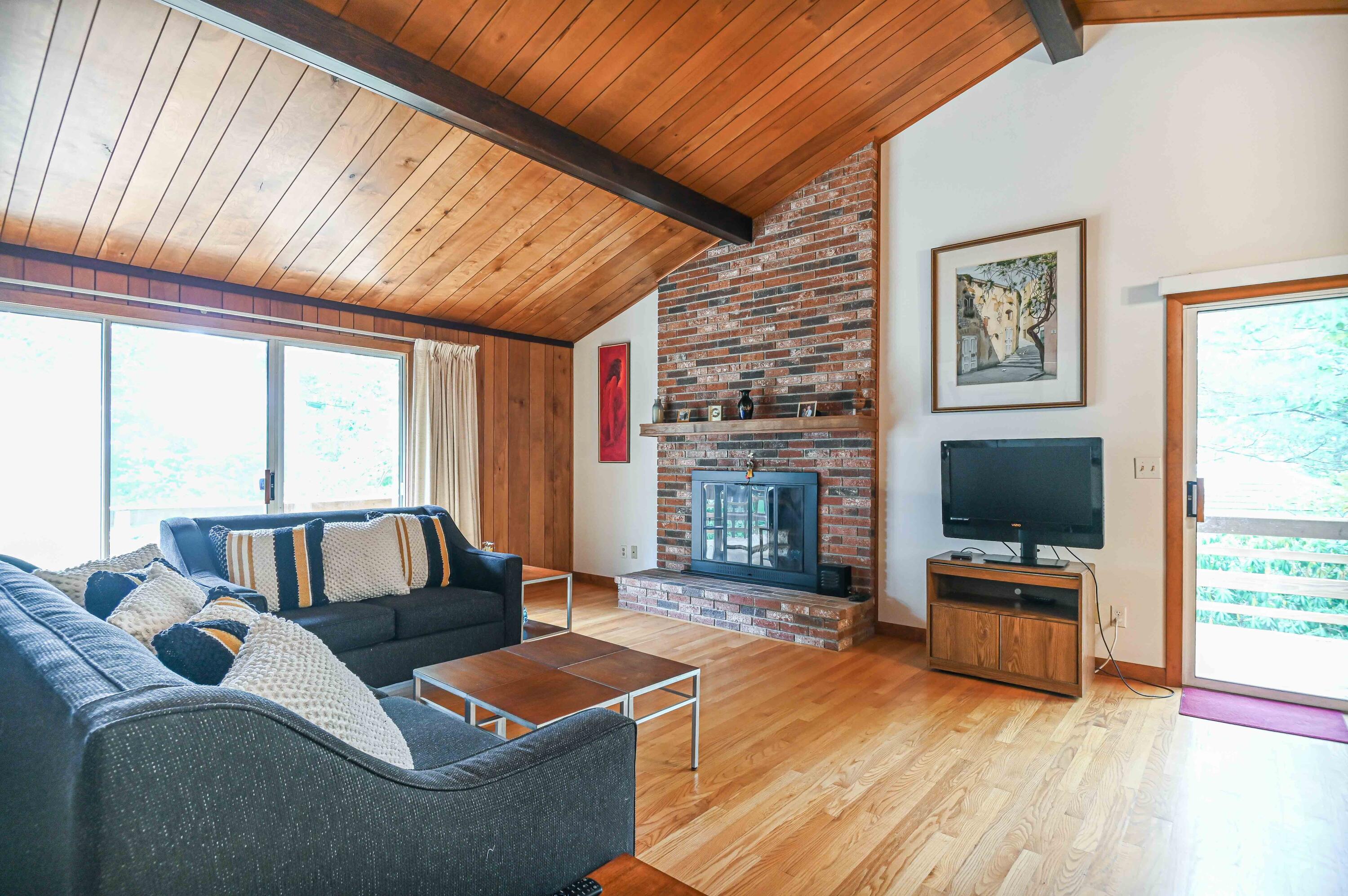 28 Ossipee Road York, ME 03902 - Photo 17 of 66 17