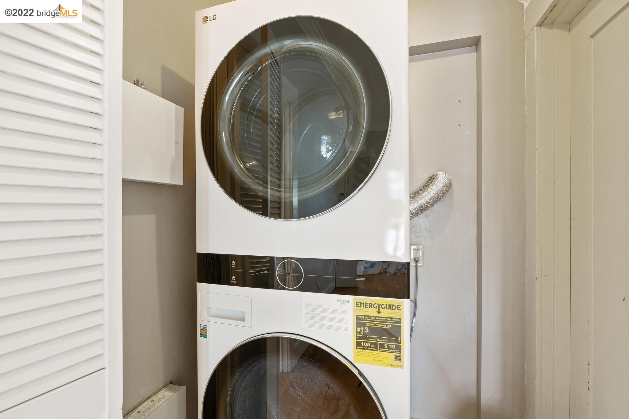 Undisclosed Address Berkeley, CA 94705 - Photo 22 of 28 a utility room with dryer and washer