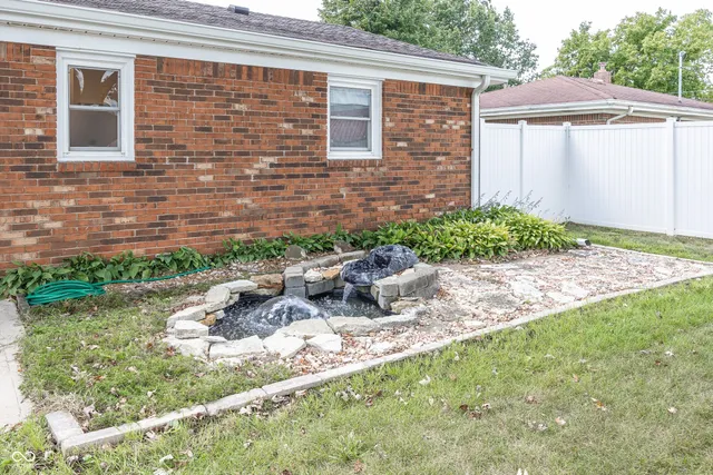 $228,900 | 814 Rustic Road, Anderson, IN 46013