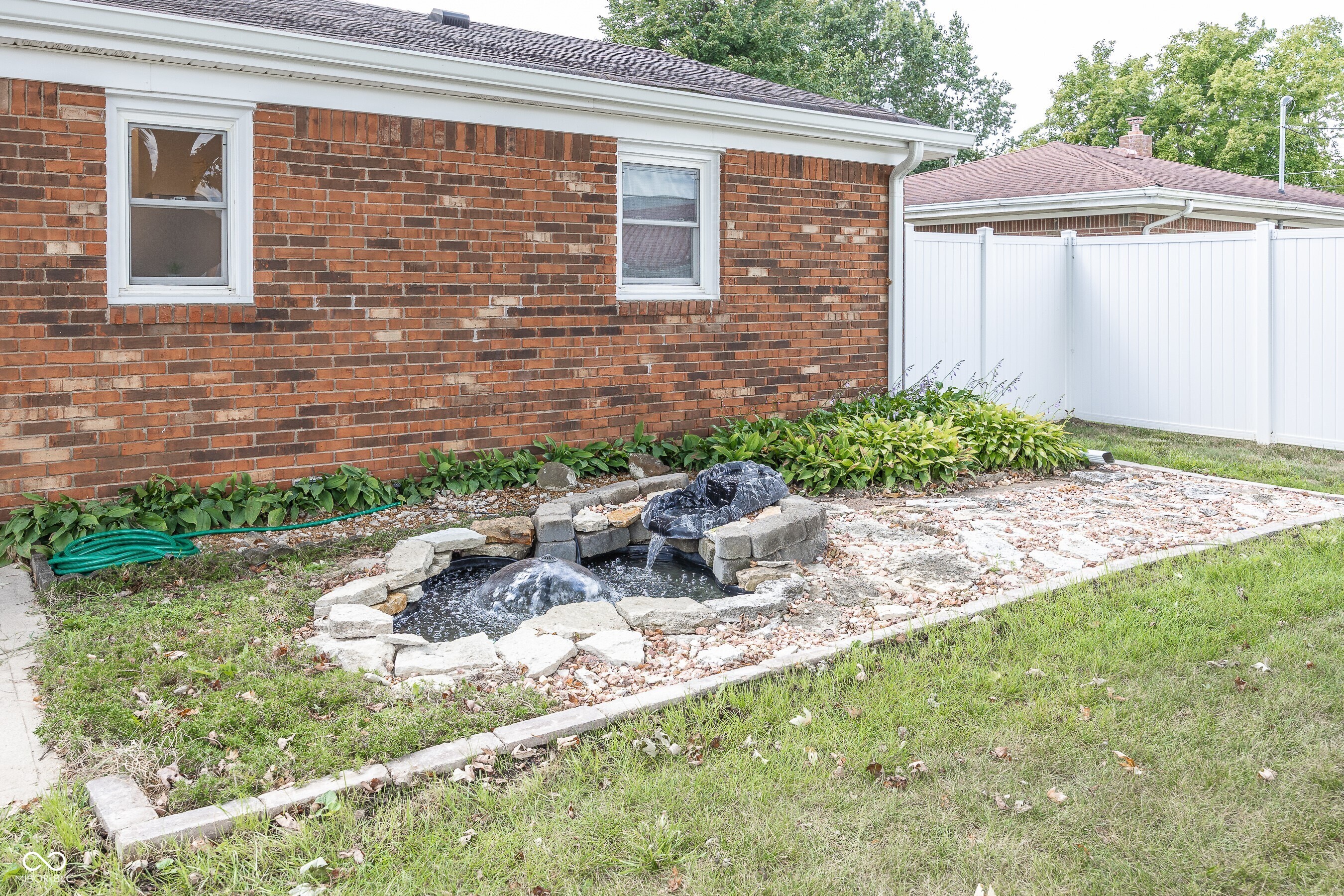 814 Rustic Road Anderson, IN 46013 - Photo 18 of 23