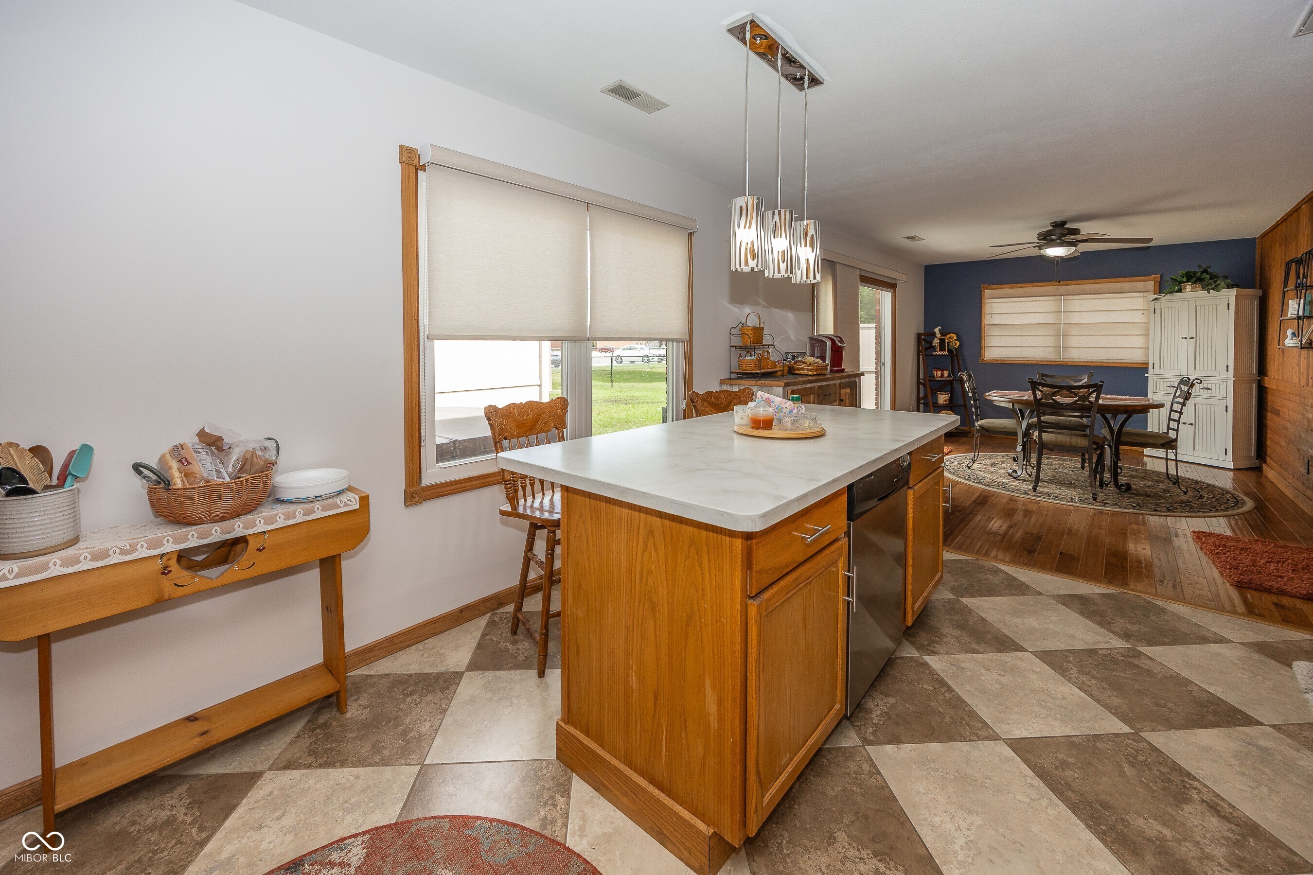 814 Rustic Road Anderson, IN 46013 - Photo 8 of 23