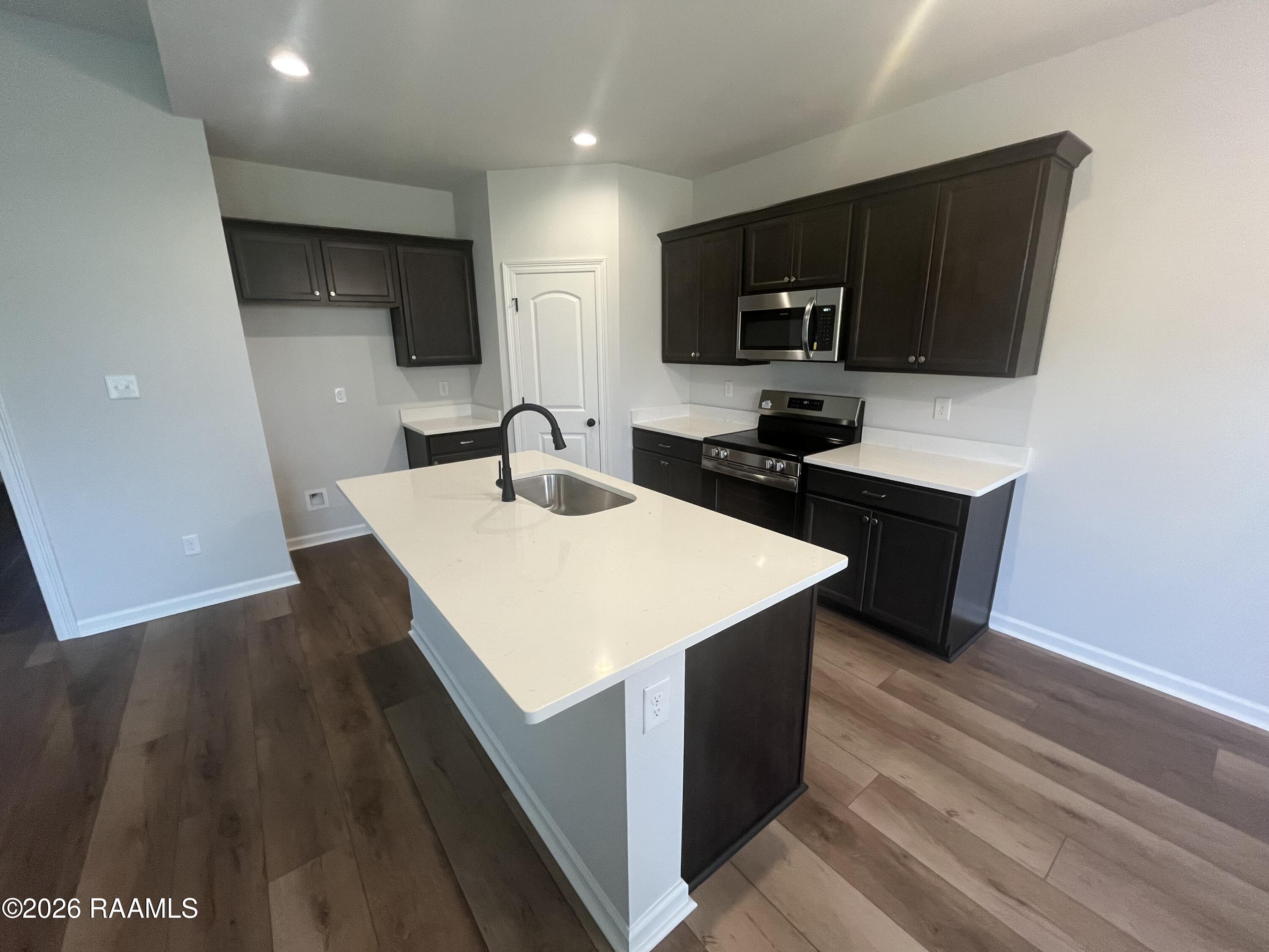 315 Mdw Rdg Lane Duson, LA 70529 - Photo 2 of 5 KITCHEN