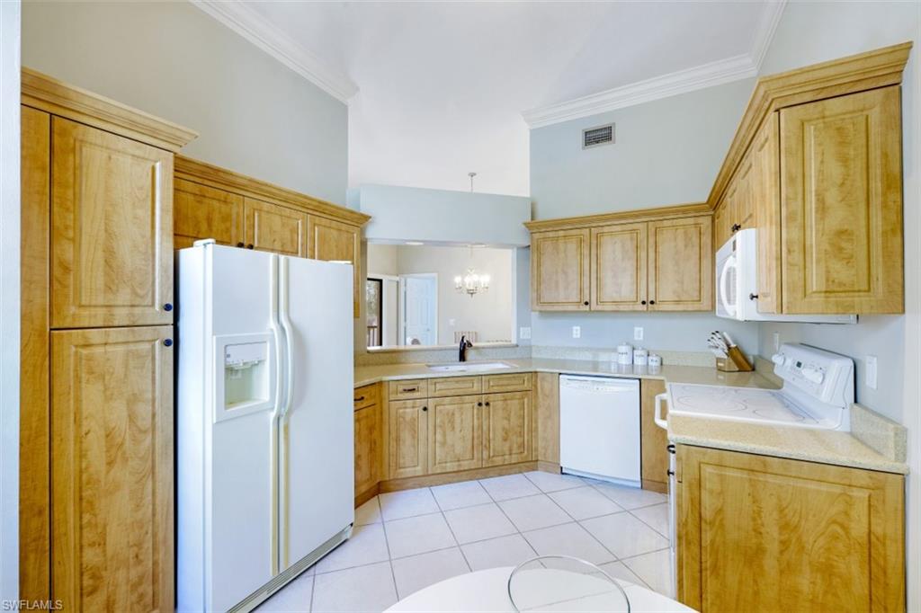 6525 Valen Way, Unit D302 Naples, FL 34108 - Photo 3 of 16