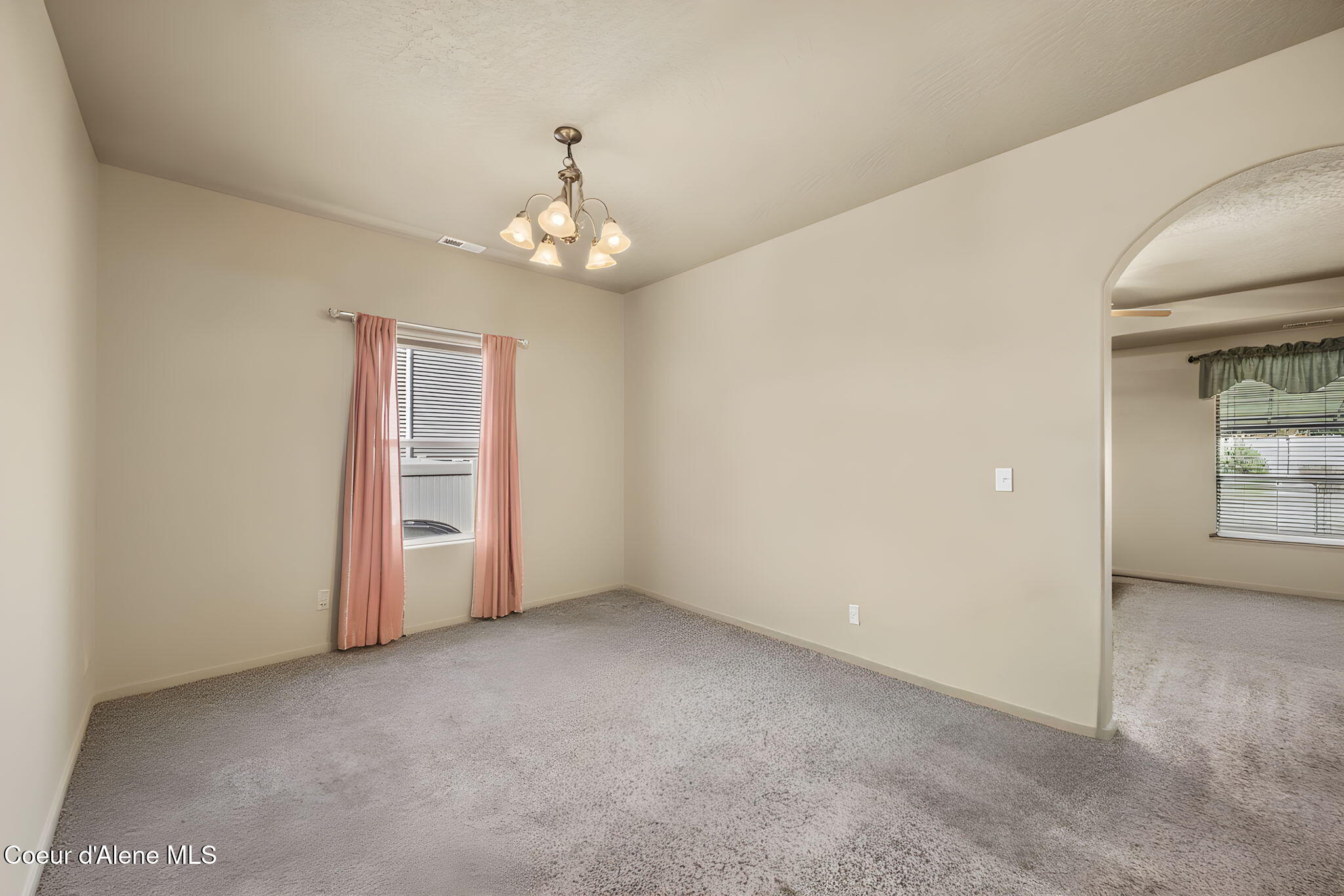 1420 North Pyroclast Street Post Falls, ID 83854 - Photo 11 of 56 25-web-or-mls-25-print-DSC_4704 furnitur