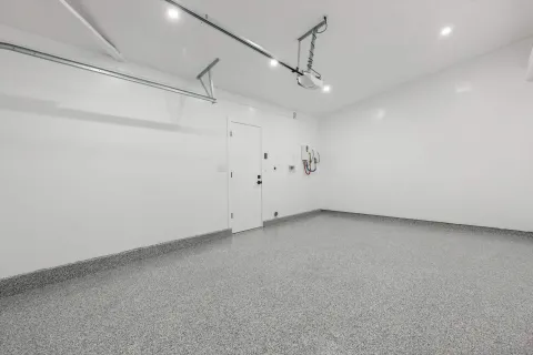 a view of a room with an empty space