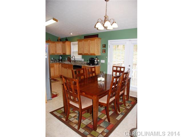 2137 Olde Farm Road Southeast Hudson, NC 28638 - Photo 6 of 16 Gallery Image 6