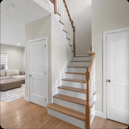 $849,000 | 32 Florida Avenue, Medford, NY 11763