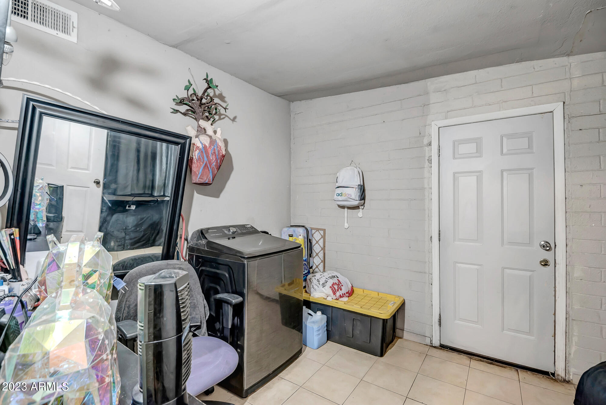 3938 West Monte Vista Road Phoenix, AZ 85009 - Photo 13 of 20 Laundry Room