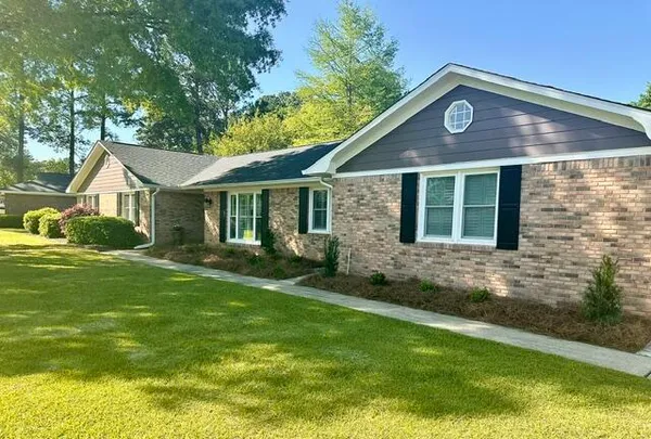 $440,000 | 2717 Powhatan Drive, Sumter, SC 29150