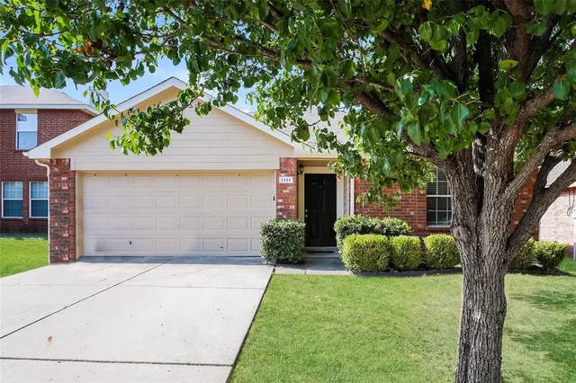 $1,860 | 1111 Antoinette Drive, Princeton, TX 75407