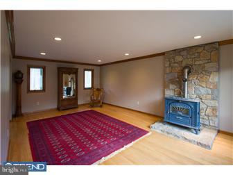 3040 Cooks Creek Road Riegelsville, PA 18077 - Photo 3 of 12