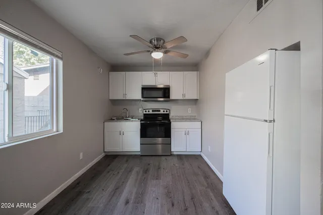 $895 | 9606 North 11th Avenue, Unit 104, Phoenix, AZ 85021