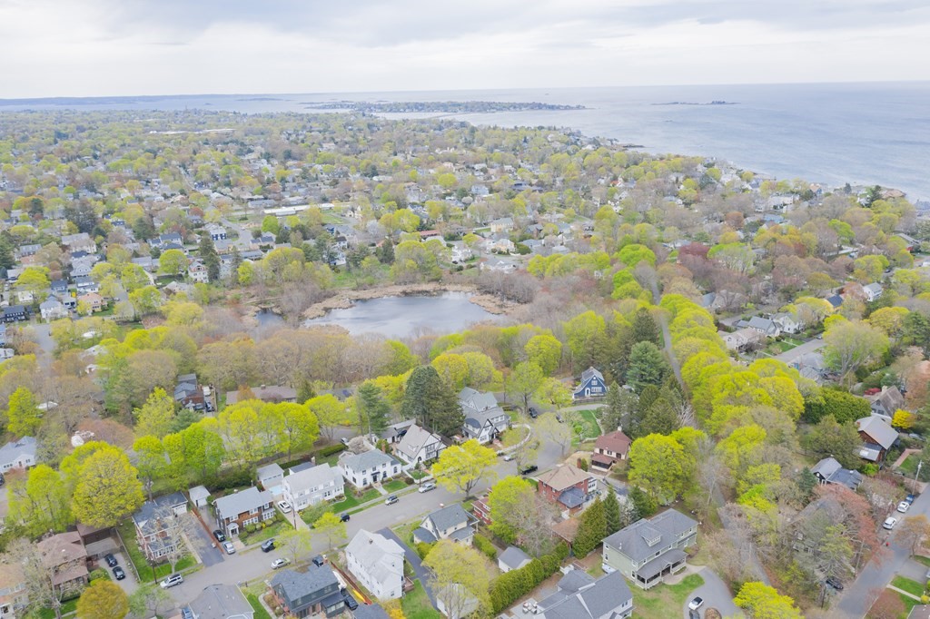 47 Pilgrim Road Marblehead, MA 01945 - Photo 41 of 42 a view of a city