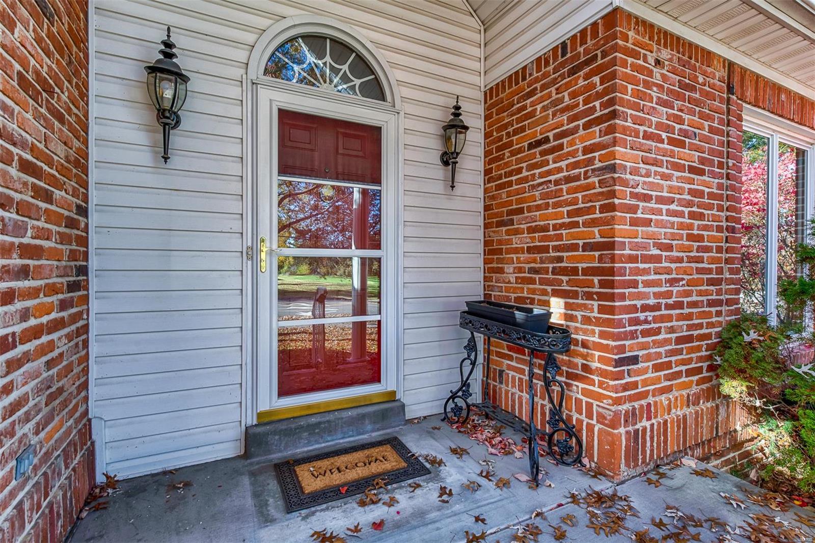 5185 Ambs Road St. Louis, MO 63128 - Photo 3 of 32 Gallery Image 3