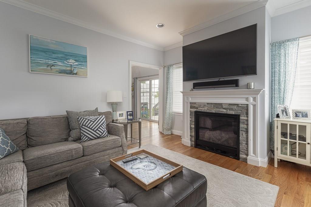 49 Arlington Road Dedham, MA 02026 - Photo 8 of 28 Gallery Image 8