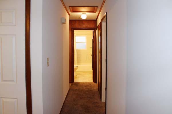 357 Smith Road Columbus, OH 43228 - Photo 14 of 37 Gallery Image 14