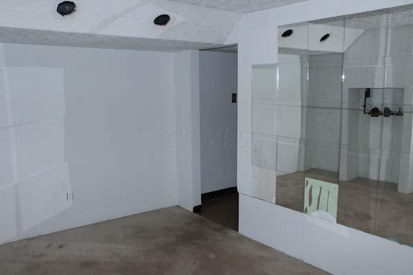 357 Smith Road Columbus, OH 43228 - Photo 25 of 37 Gallery Image 25