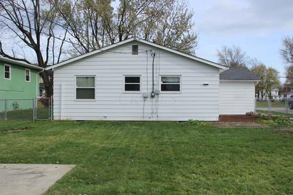 357 Smith Road Columbus, OH 43228 - Photo 31 of 37 Gallery Image 31