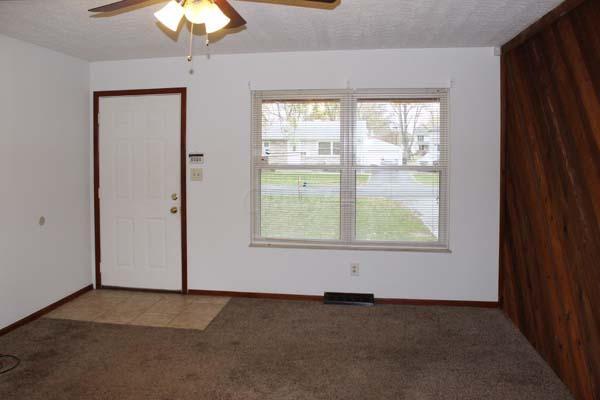 357 Smith Road Columbus, OH 43228 - Photo 5 of 37 Gallery Image 5