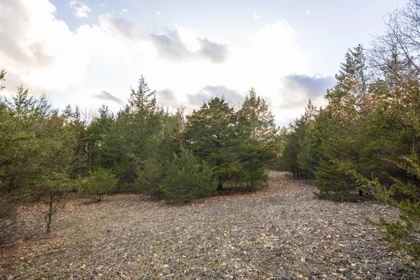 $540,000 | 25594 Hidden Valley Avenue, Warsaw, MO 65355