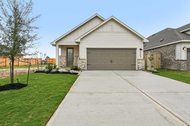 $264,990 | 29543 Pondview Drive, Waller, TX 77484