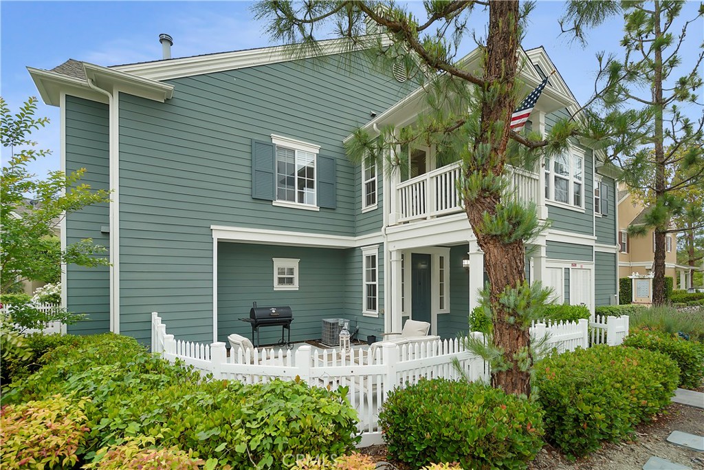 60 Strawflower Street Ladera Ranch, CA 92694 - Photo 28 of 34 a front view of a house with garden