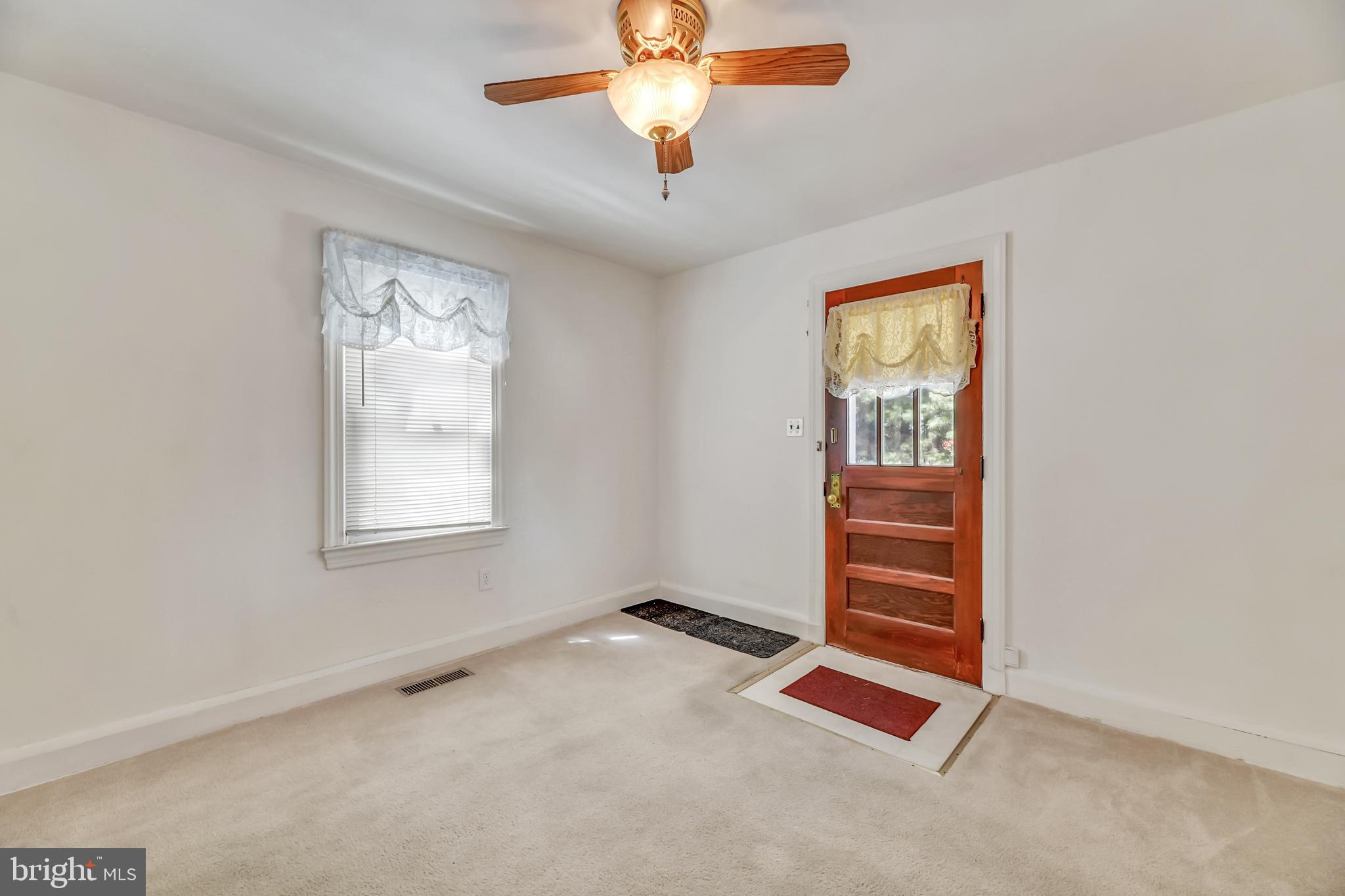 15 Timber Grove Road Owings Mills, MD 21117 - Photo 11 of 27 Gallery Image 11