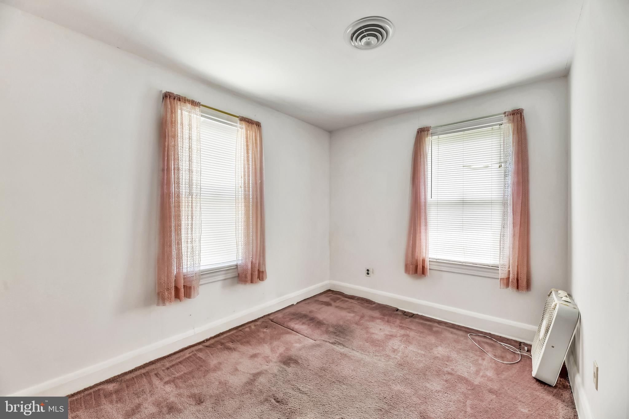 15 Timber Grove Road Owings Mills, MD 21117 - Photo 16 of 27 Gallery Image 16