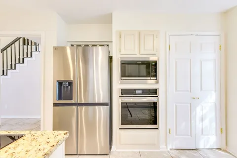 $575,000 | 6144 Oliver Loving Trail, Austin, TX 78749