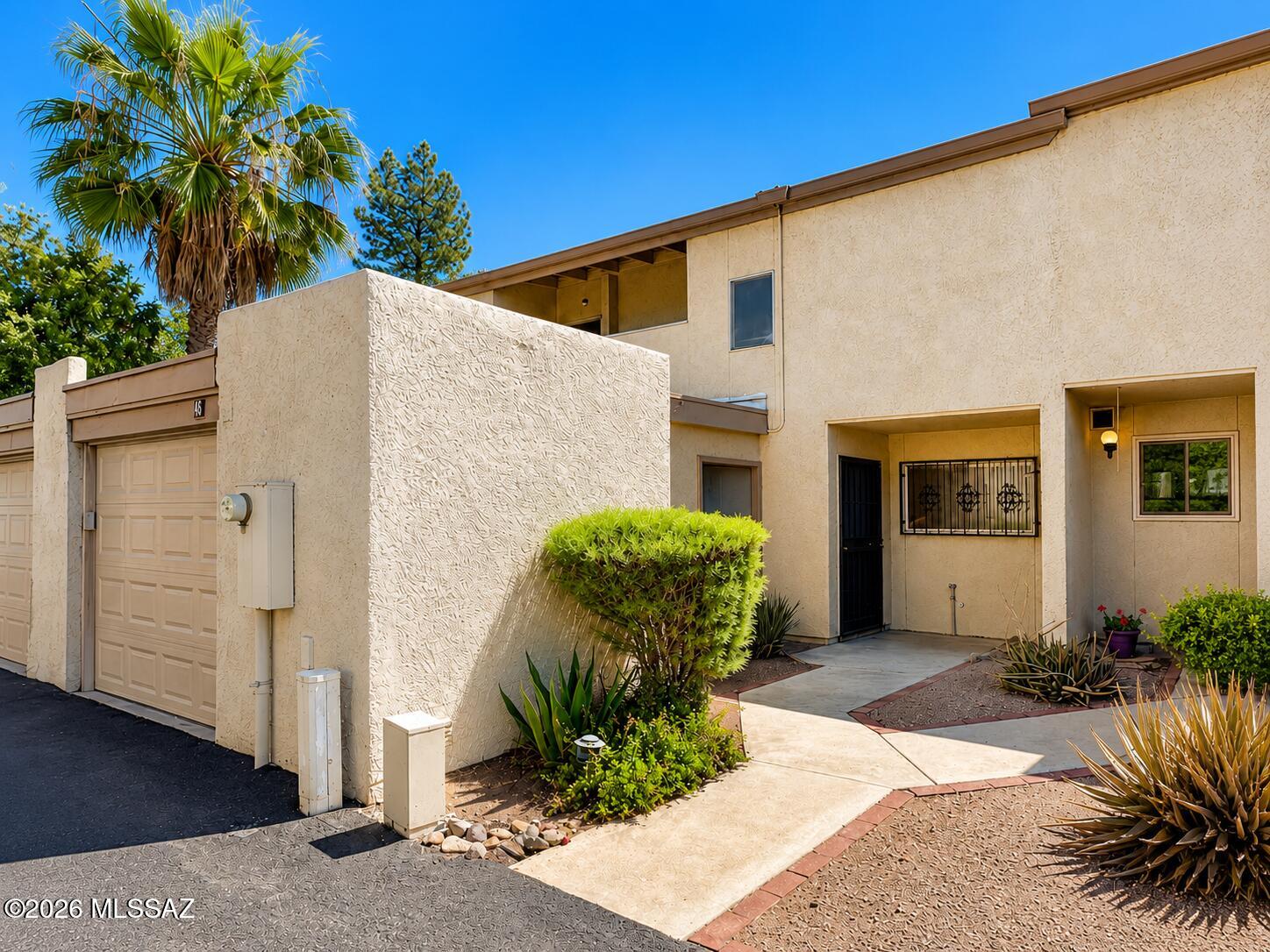 3750 North Country Club Road, Unit 46 Tucson, AZ 85716 - Photo 4 of 34 Front Entry & Garage