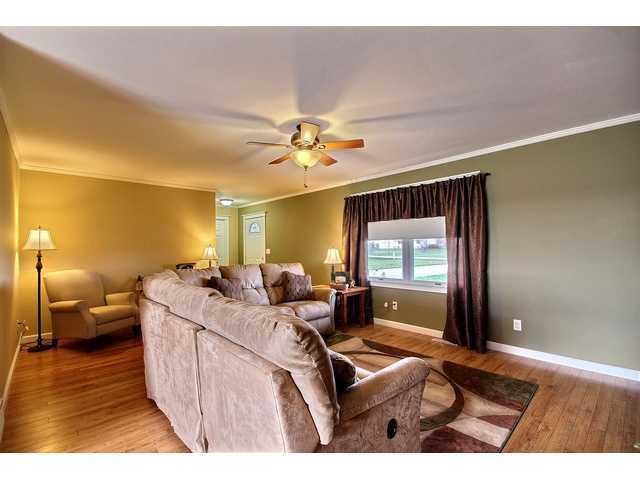7307 Ludwig-Dresback Road Circleville, OH 43113 - Photo 4 of 19 Gallery Image 4
