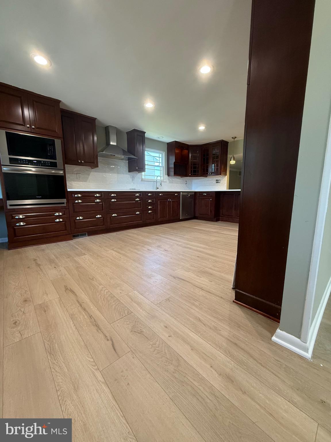 4834 Vicky Road Baltimore, MD 21236 - Photo 5 of 39