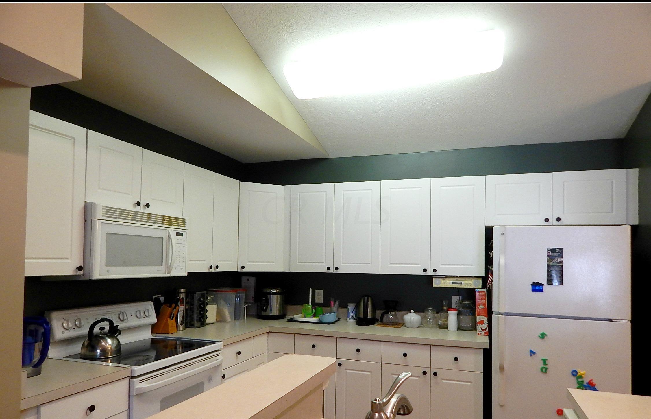 681 Spring Valley Drive Lewis Center, OH 43035 - Photo 5 of 20