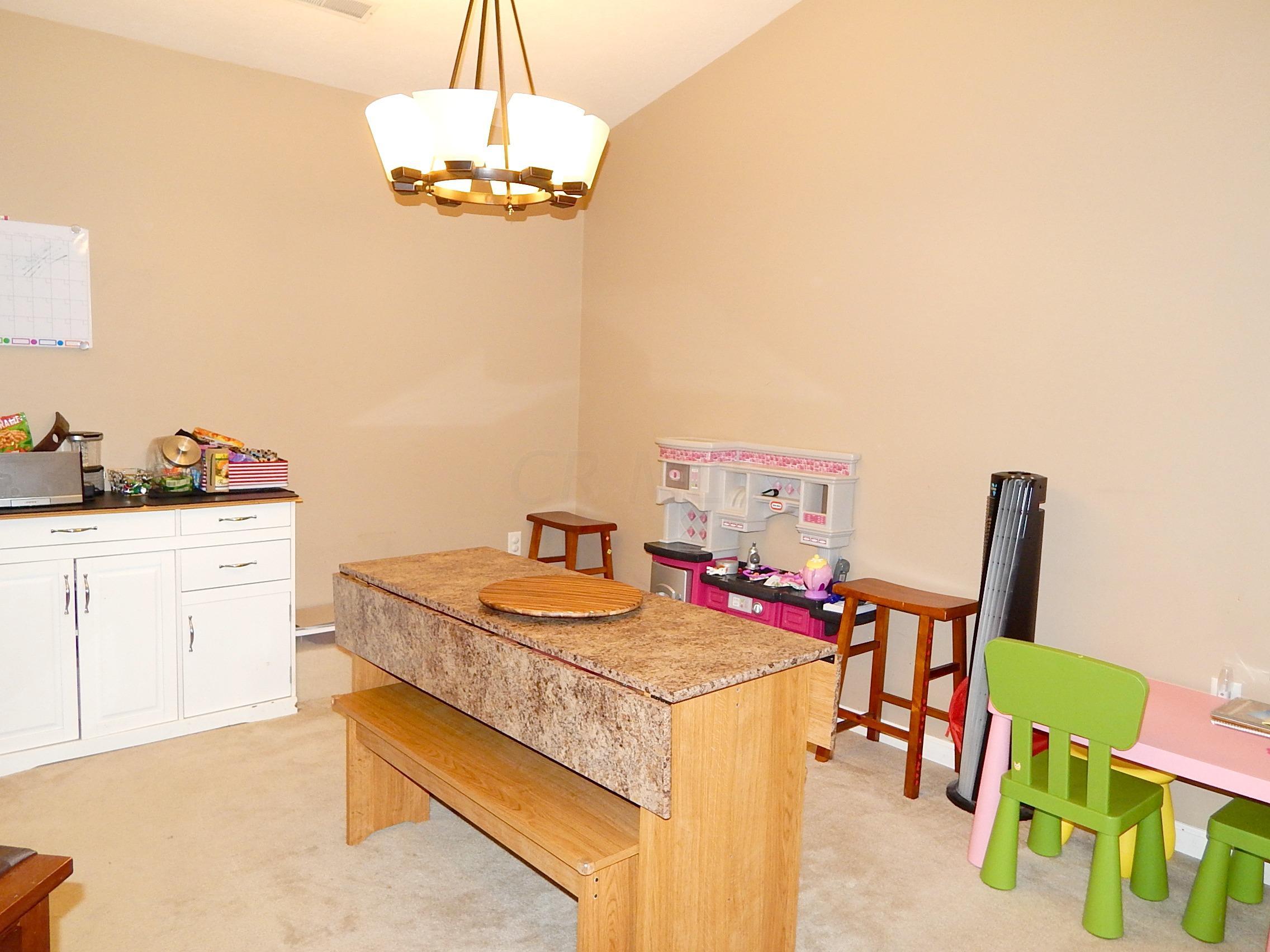 681 Spring Valley Drive Lewis Center, OH 43035 - Photo 7 of 20