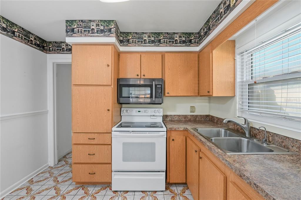 3414 West Aileen Street Tampa, FL 33607 - Photo 17 of 37