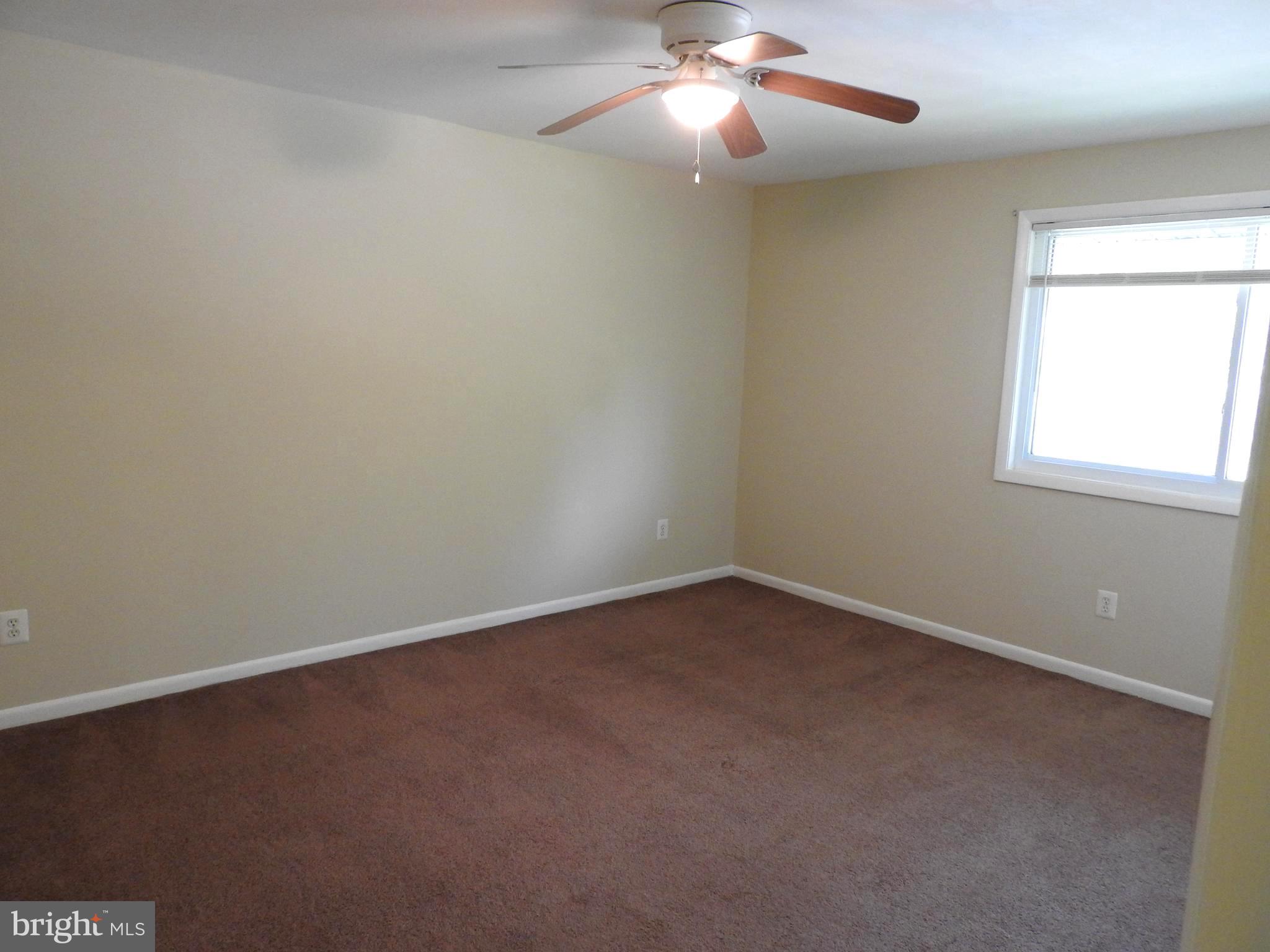 3120 Brinkley Road, Unit 3304 Temple Hills, MD 20748 - Photo 14 of 18 Primary Bedroom