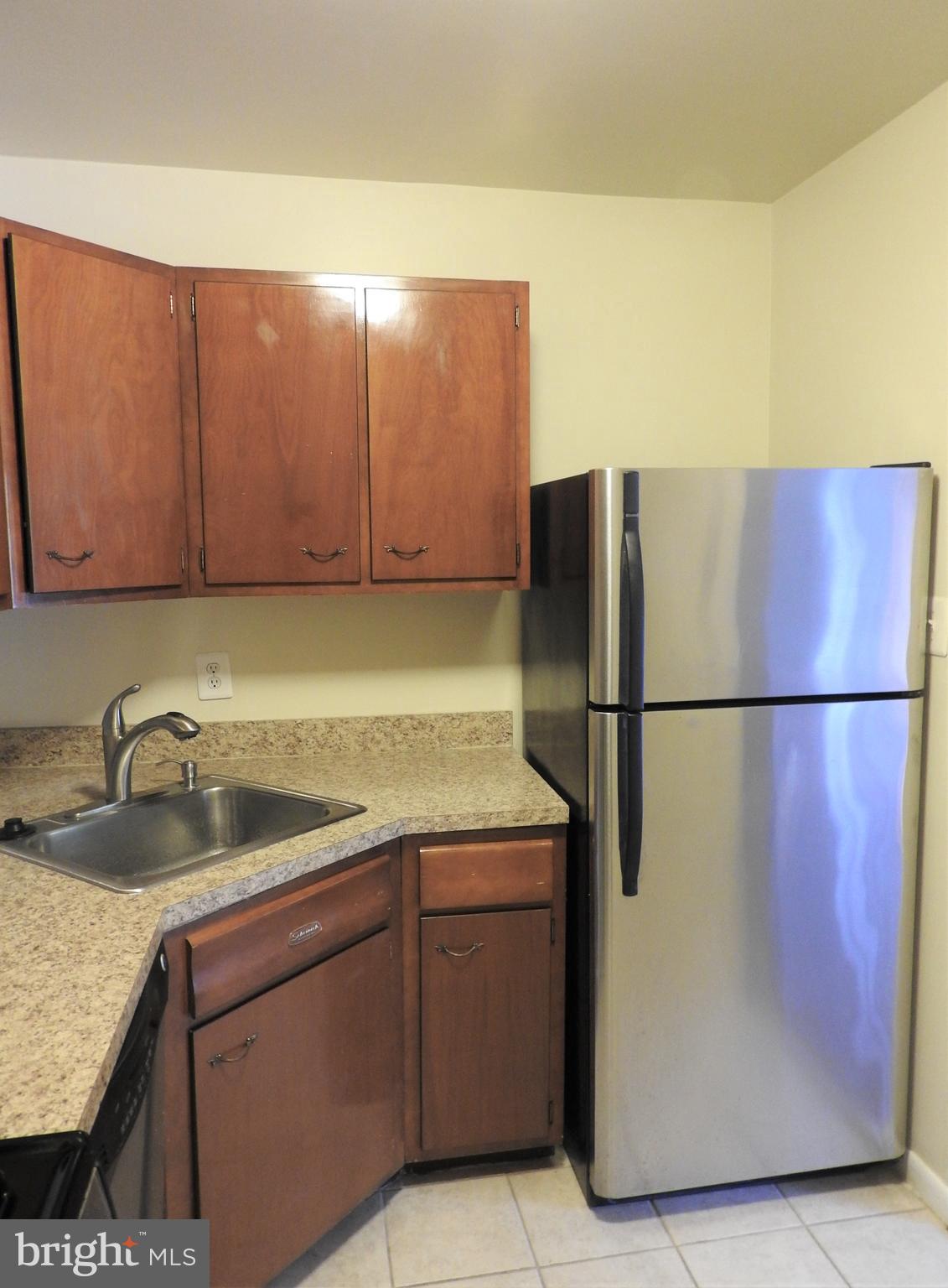 3120 Brinkley Road, Unit 3304 Temple Hills, MD 20748 - Photo 9 of 18 Kitchen