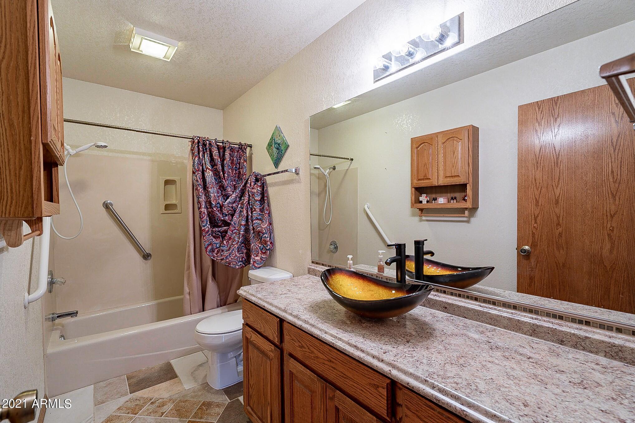 4815 Hopi Way Rimrock, AZ 86335 - Photo 15 of 52 015_Bathroom #2