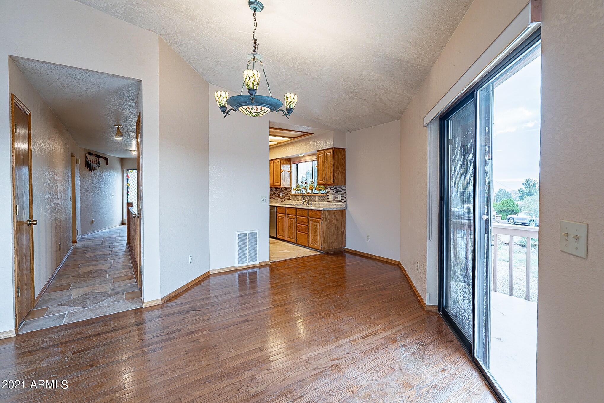 4815 Hopi Way Rimrock, AZ 86335 - Photo 21 of 52 021_Dining Room