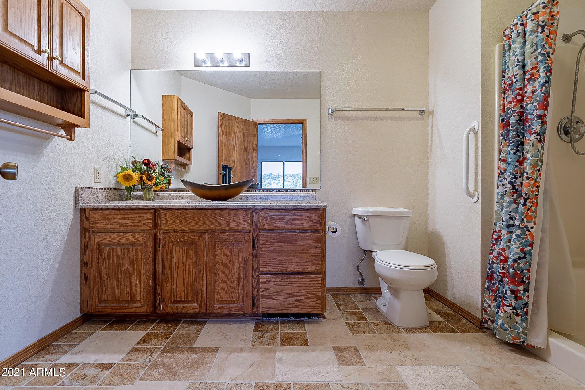 4815 Hopi Way Rimrock, AZ 86335 - Photo 34 of 52 034_Master Bathroom