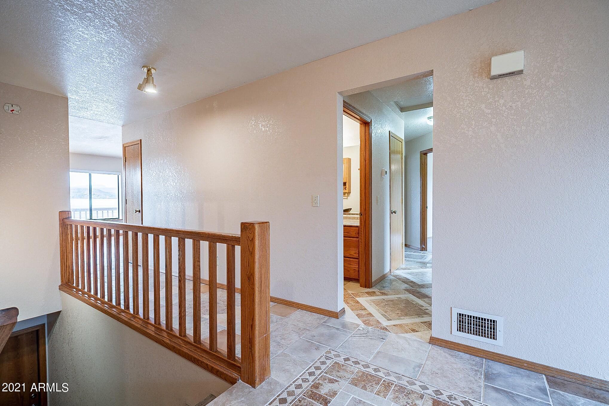 4815 Hopi Way Rimrock, AZ 86335 - Photo 37 of 52 037_Walkway
