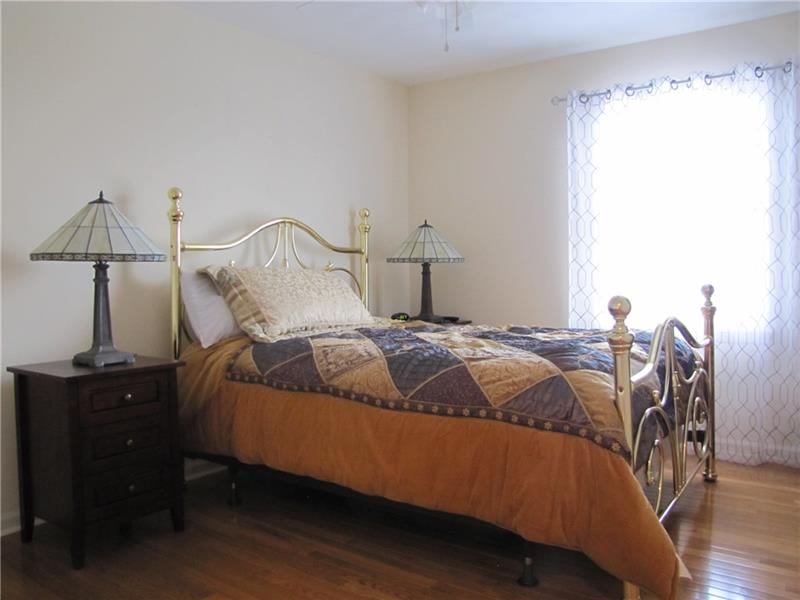 208 Rizzi Drive Irwin, PA 15642 - Photo 15 of 25 Gallery Image 15