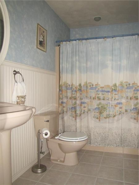 208 Rizzi Drive Irwin, PA 15642 - Photo 18 of 25 Gallery Image 18