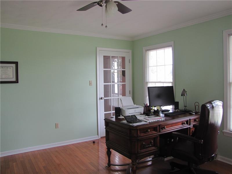 208 Rizzi Drive Irwin, PA 15642 - Photo 9 of 25 Gallery Image 9