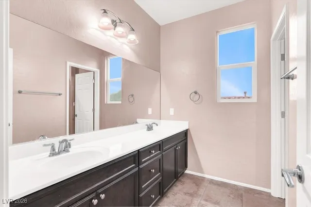 $700,000 | 10368 Saddle Mountain Street, Las Vegas, NV 89178