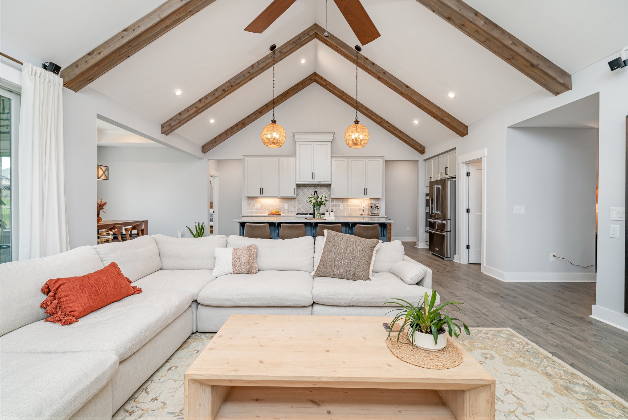3427 Earhart Road Mount Juliet, TN 37122 - Photo 3 of 26 a living room with furniture and a chandelier